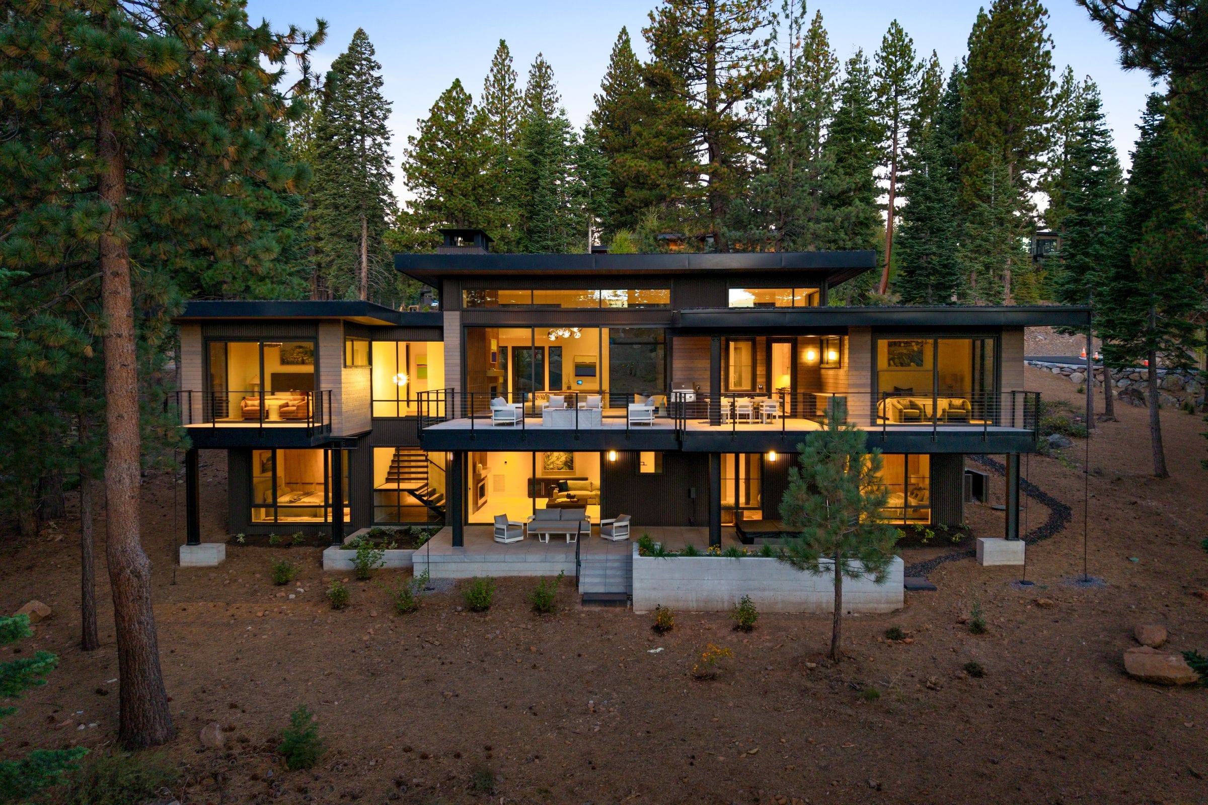 9304 Ninebark Road, Truckee, California